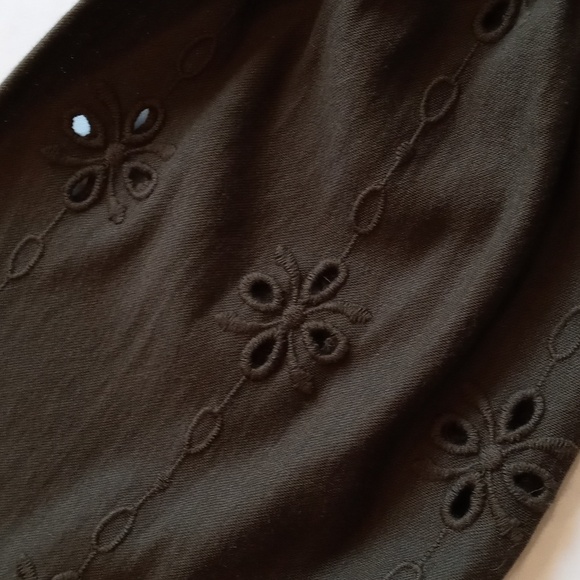 H&M medium olive green blouse - Picture 4 of 9